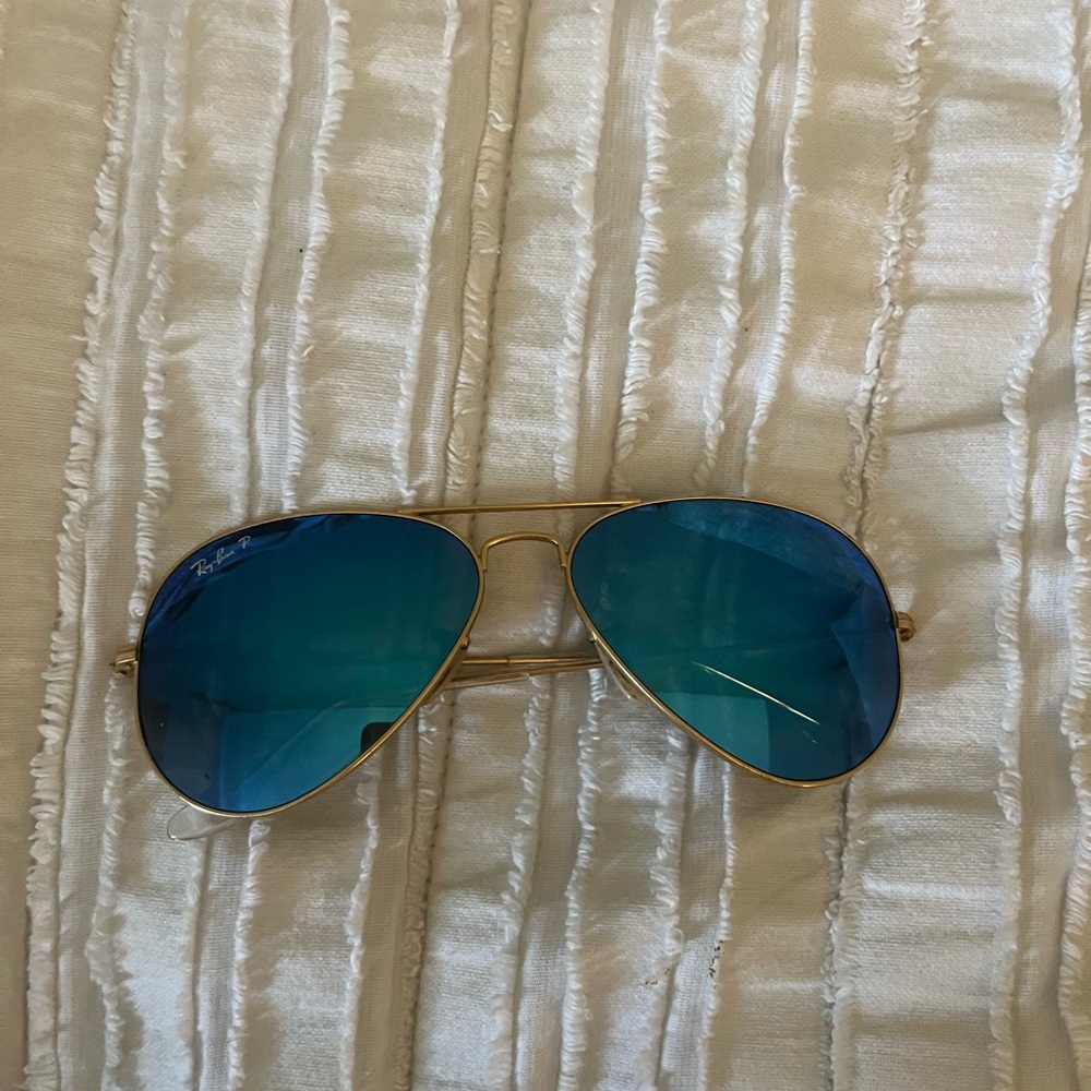 Ray-Ban Aviator Sunglasses with Blue Lenses